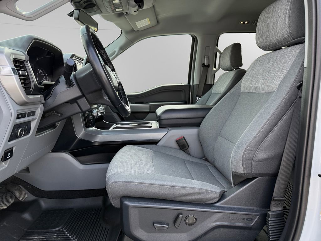 Used 2022 Ford F150 XLT w/ Equipment Group 302A High image 9