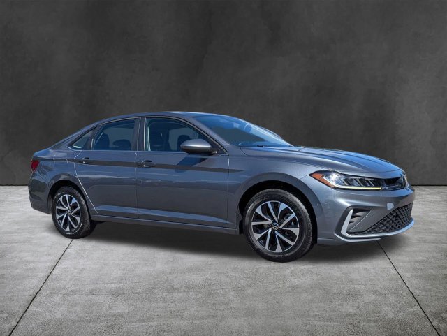 Used 2025 Volkswagen Jetta S FWD image 2