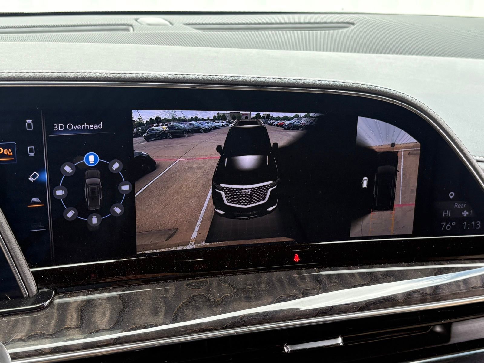 Used 2022 Cadillac Escalade Premium Luxury image 28