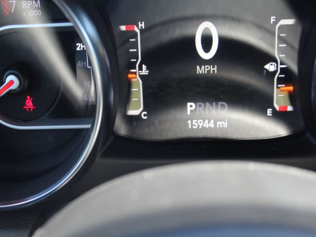 Used 2019 Jeep Wrangler Unlimited Rubicon AWD/4WD image 17