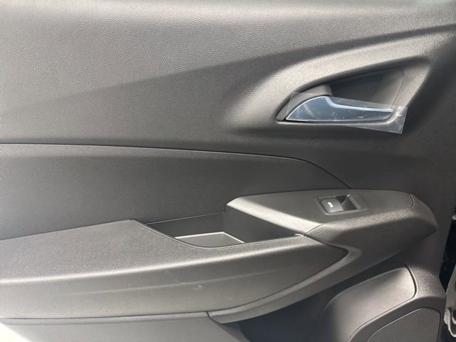 New 2026 Chevrolet Trax LT w/ Driver Confidence Package FWD image 24