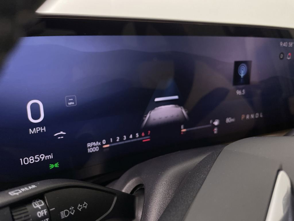 Used 2025 Buick Enclave Preferred image 12