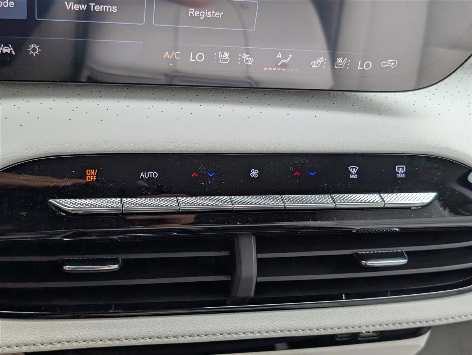 New 2026 Buick Enclave Avenir w/ Super Cruise Package image 28