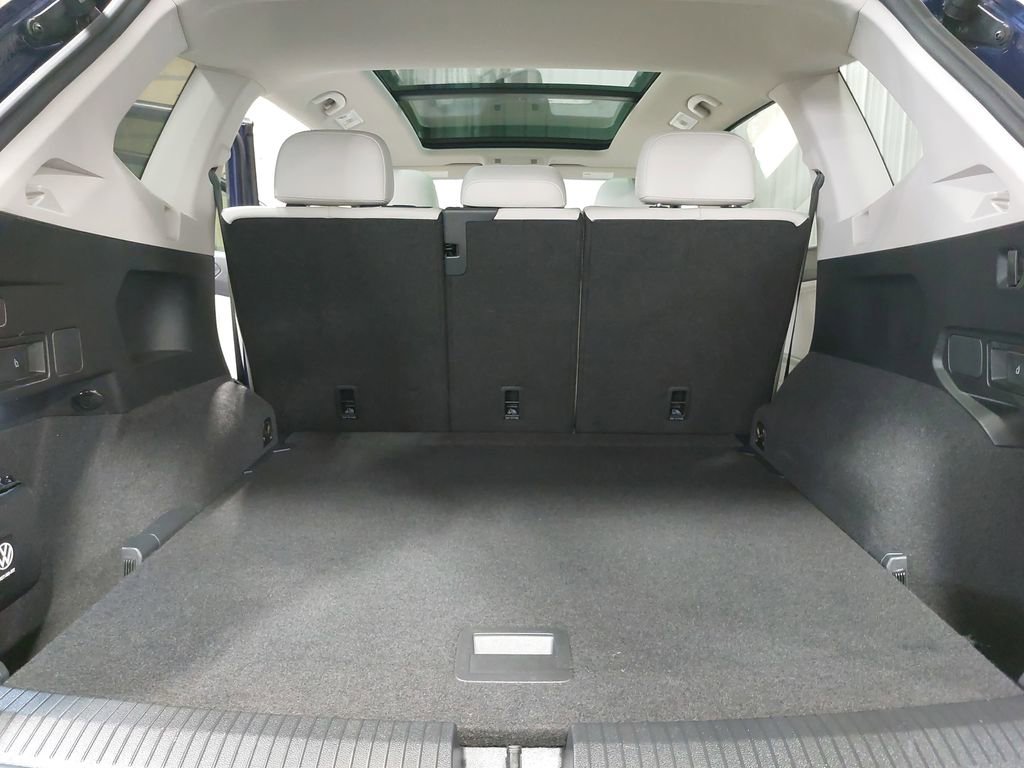 Used 2022 Volkswagen Tiguan SE image 12