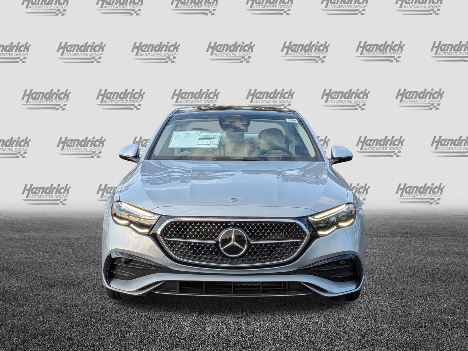 New 2026 Mercedes-Benz E 350 4MATIC Sedan image 3