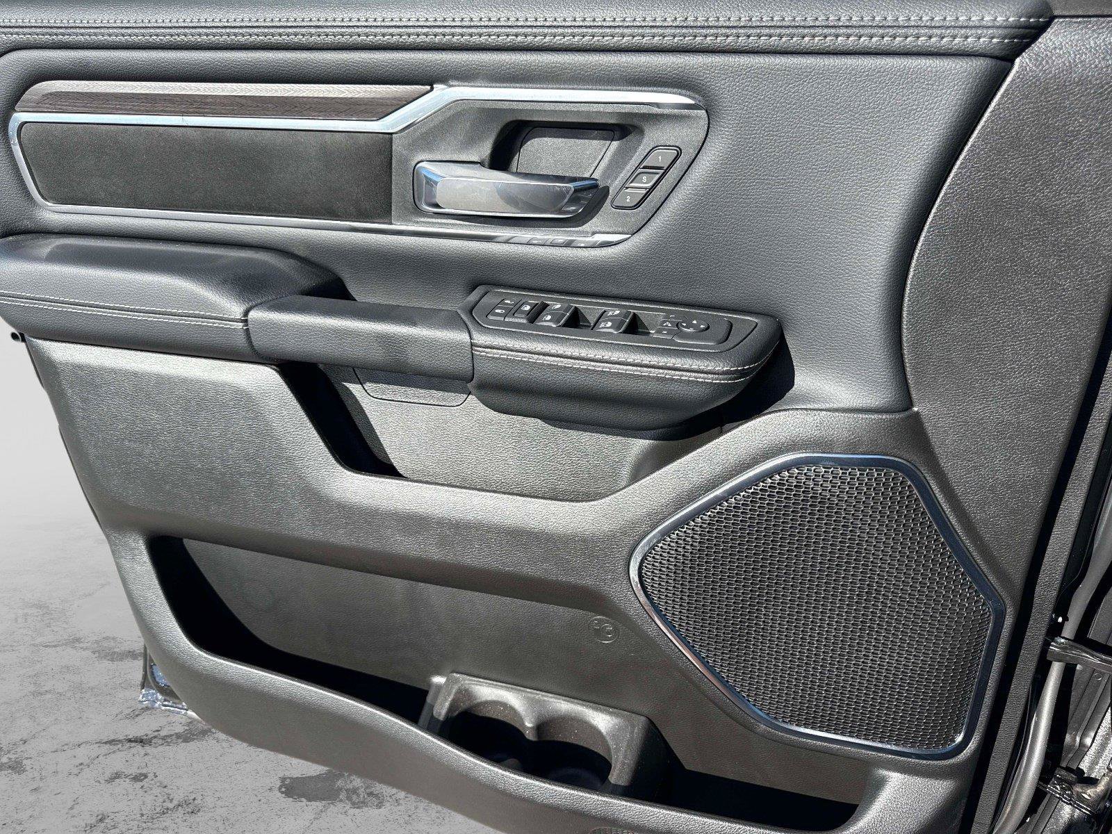 New 2027 RAM 1500 Laramie w/ Night Edition AWD/4WD image 15