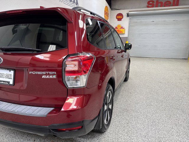 Used 2017 Subaru Forester 2.5i Premium w/ All-Weather Package image 48