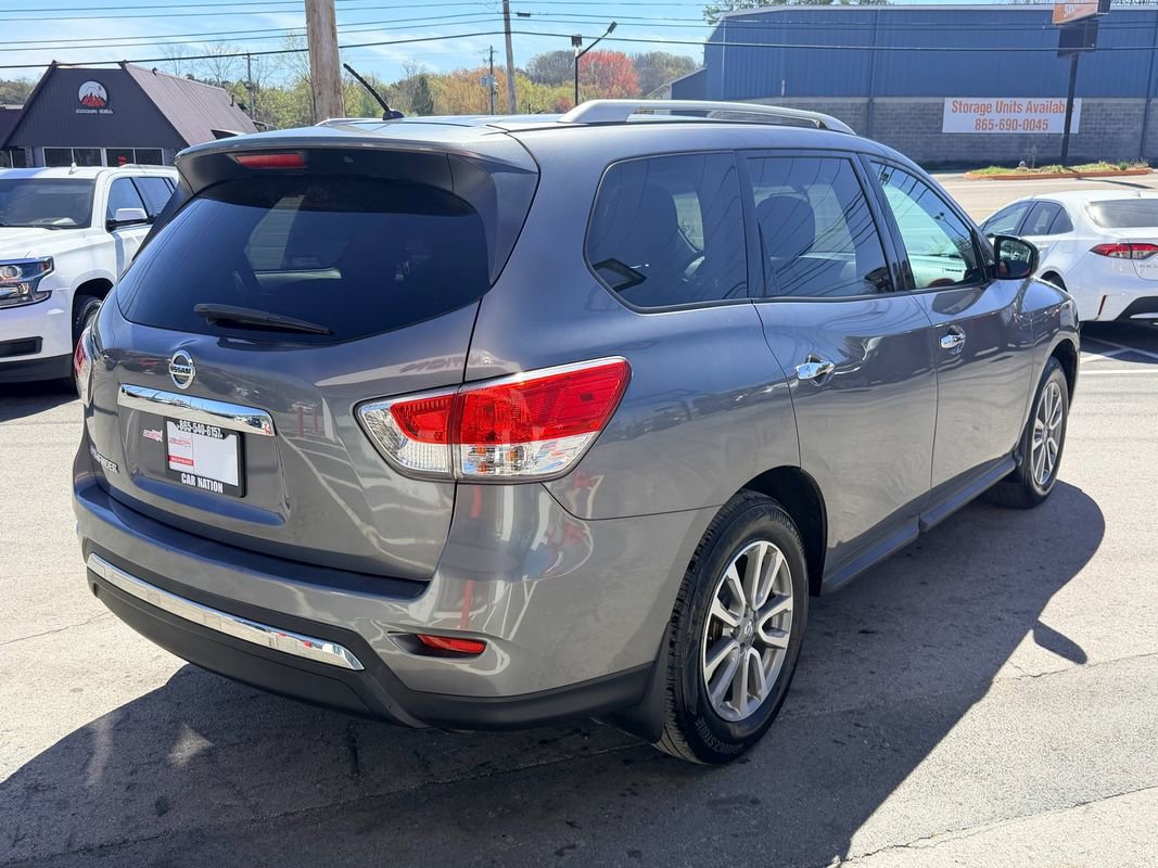 Used 2016 Nissan Pathfinder S image 6