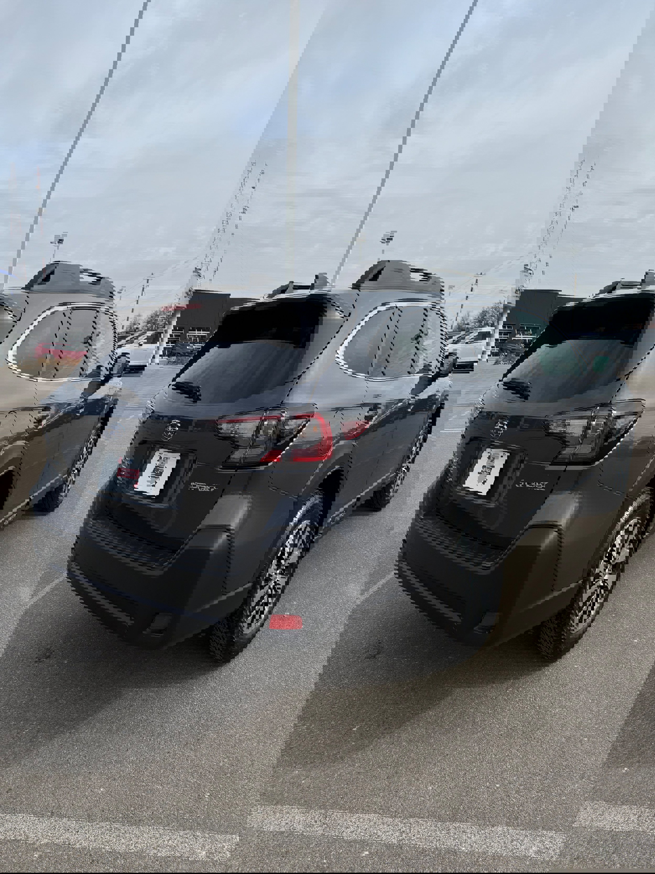 Certified 2025 Subaru Outback Premium w/ Popular Package #1A image 4