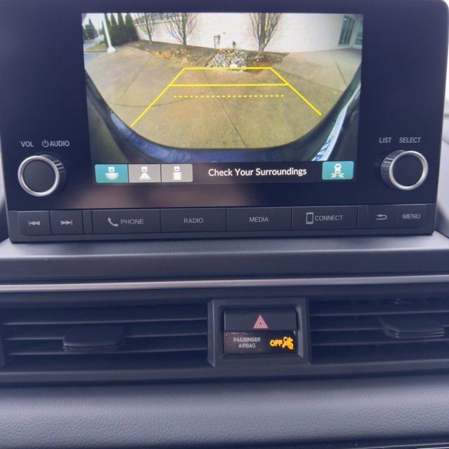 New 2025 Honda Pilot Sport image 21