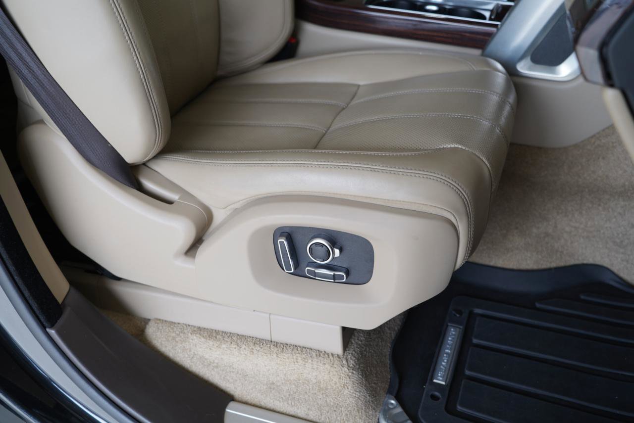 Used 2017 Land Rover Range Rover Supercharged image 31