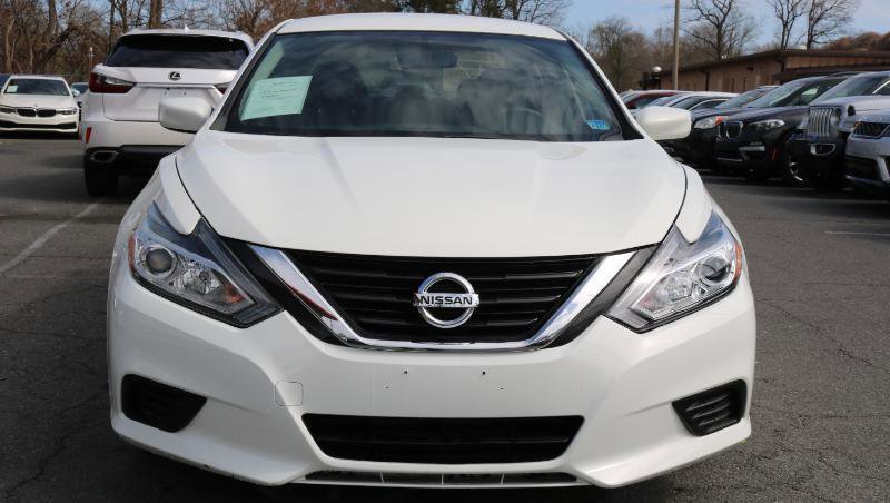 Used 2018 Nissan Altima 2.5 S w/ S Convenience Package FWD image 2