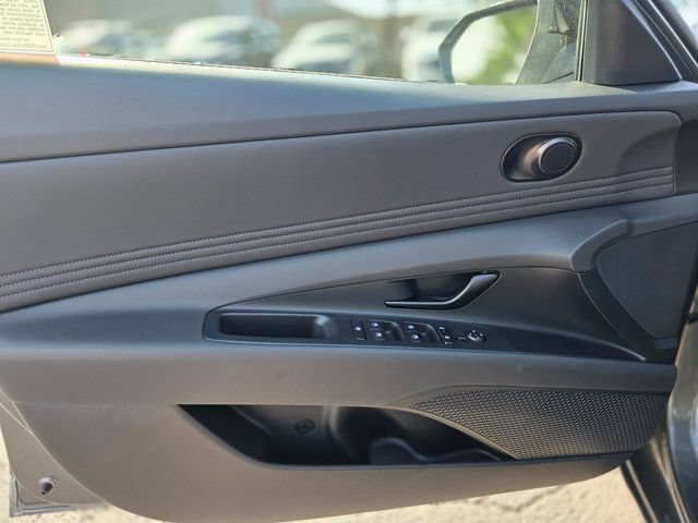 New 2026 Hyundai Elantra Sport FWD image 17