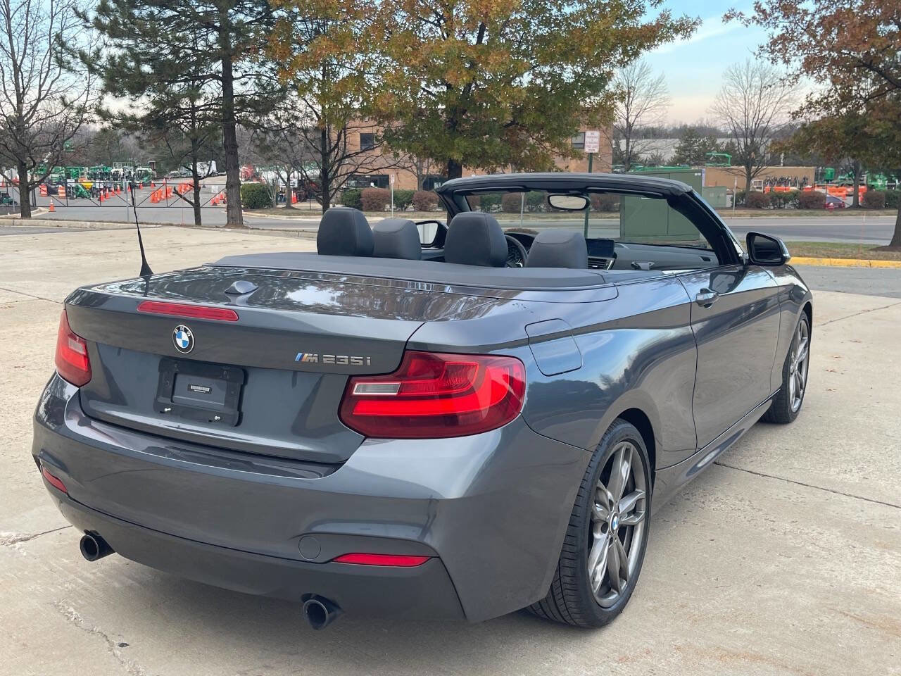 Used 2016 BMW M235i Convertible w/ Technology Package image 3