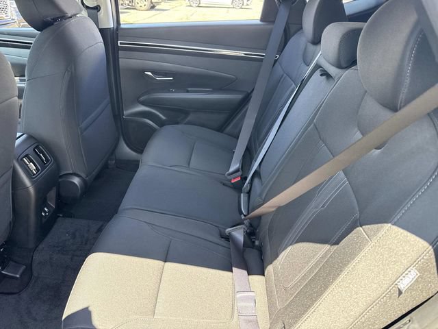 Certified 2024 Hyundai Tucson SEL AWD/4WD image 16