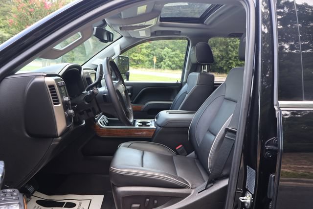 Used 2017 Chevrolet Silverado 3500 High Country w/ Duramax Plus Package AWD/4WD image 20