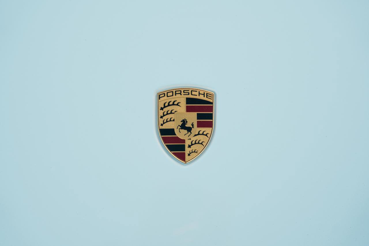 Used 2022 Porsche Taycan Turbo S image 25