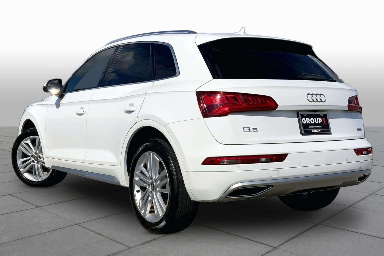 Used 2020 Audi Q5 2.0T Premium Plus w/ Premium Plus Package AWD/4WD image 11