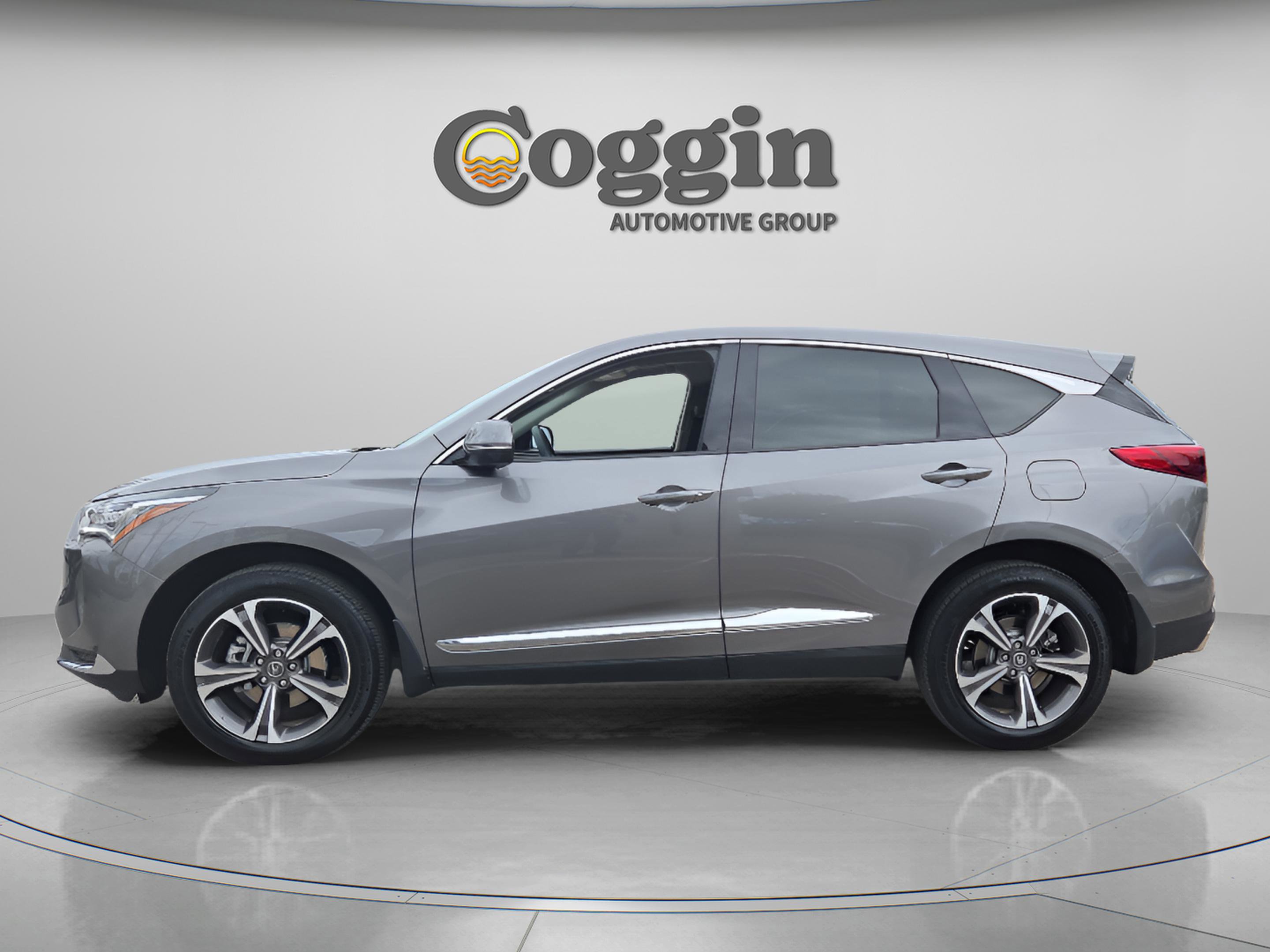 Certified 2025 Acura RDX SH-AWD w/ Technology Package image 2