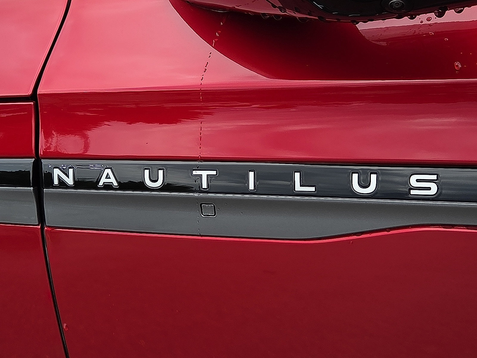 Used 2026 Lincoln Nautilus Reserve AWD/4WD image 9
