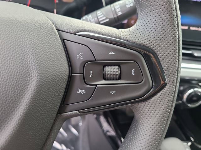 New 2026 Chevrolet Trax LT image 27