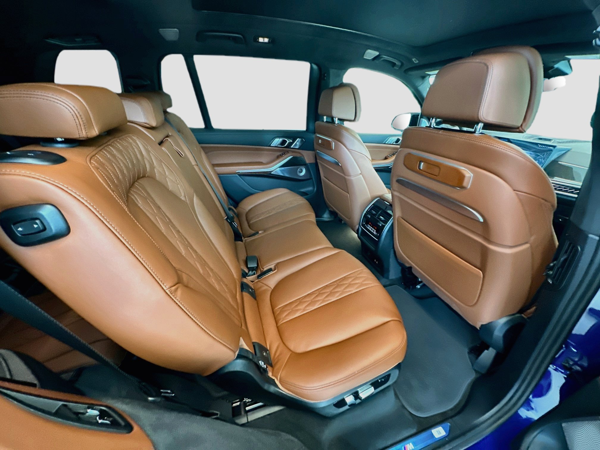 New 2027 BMW X7 M60i w/ Executive Package AWD/4WD image 21