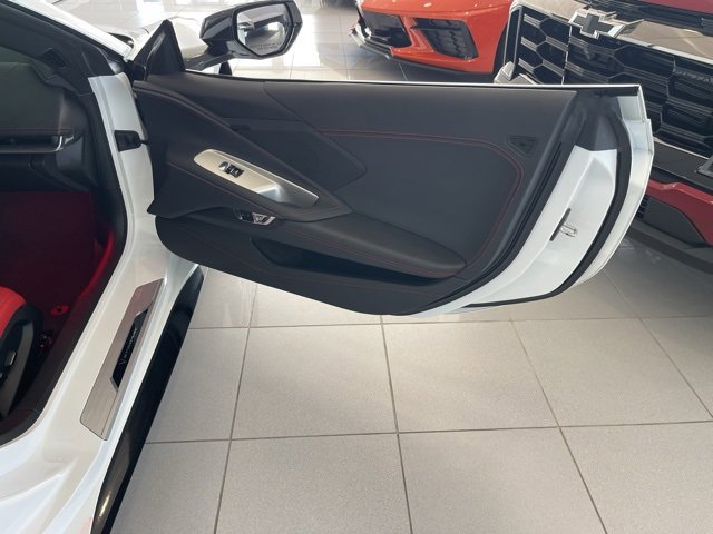 Used 2024 Chevrolet Corvette Stingray Coupe w/ Z51 Performance Package image 9