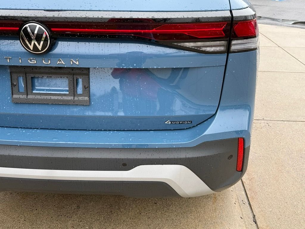 New 2026 Volkswagen Tiguan SE AWD/4WD image 14