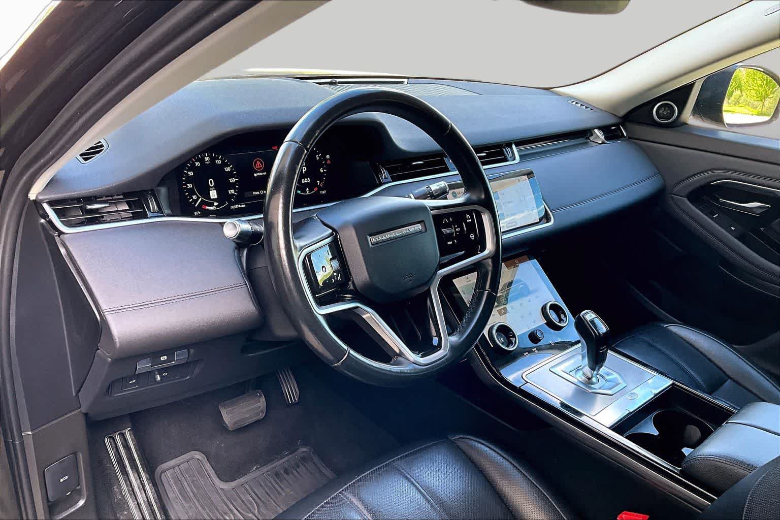 Used 2022 Land Rover Range Rover Evoque SE AWD/4WD image 18