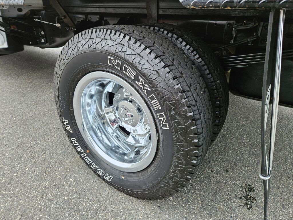 Used 2024 RAM 3500 SLT w/ Quick Order Package 2YG SLT AWD/4WD image 13