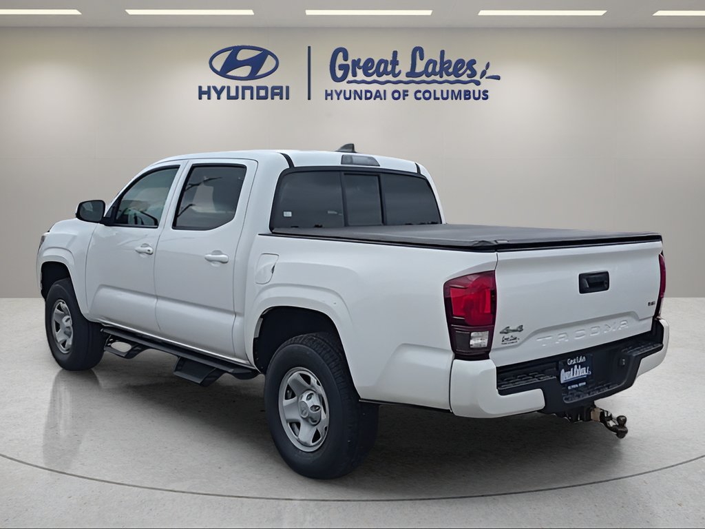 Used 2021 Toyota Tacoma SR AWD/4WD image 3