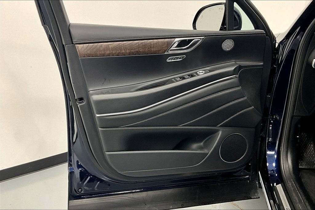 Used 2024 Genesis GV80 2.5T image 20