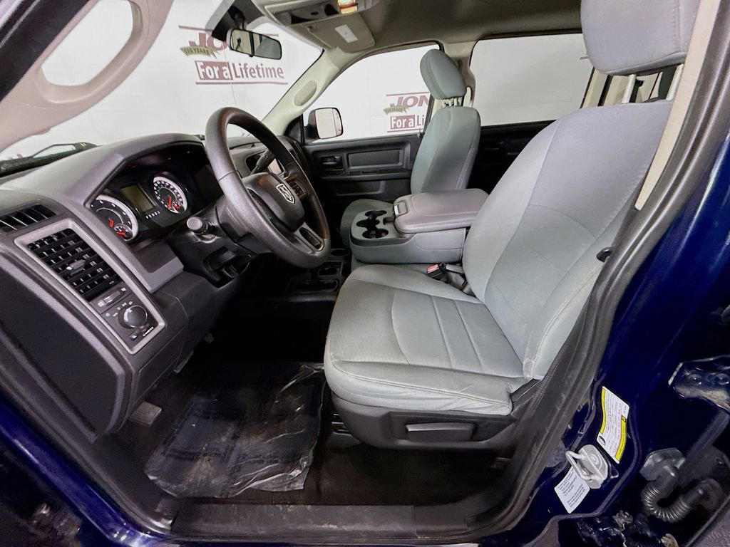 Used 2017 RAM 2500 Tradesman w/ Chrome Appearance Group AWD/4WD image 22