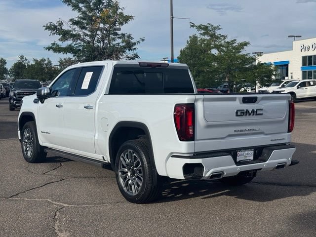 Certified 2026 GMC Sierra 1500 Denali Ultimate w/ LPO, Black Badging Package AWD/4WD image 3