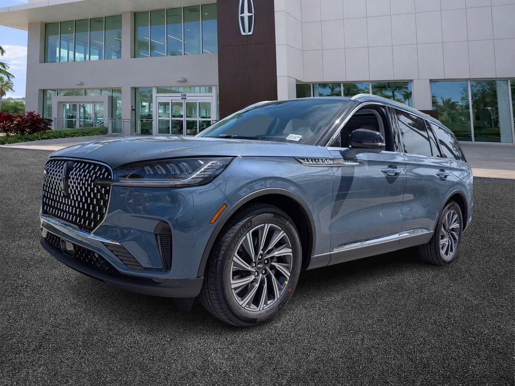 New 2026 Lincoln Aviator 2WD image 3