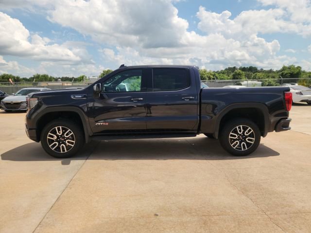 Used 2022 GMC Sierra 1500 AT4 w/ AT4 Preferred Package AWD/4WD image 4