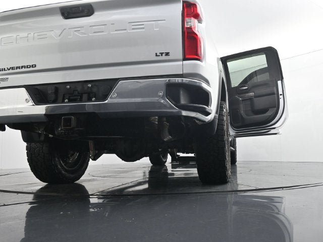 Used 2022 Chevrolet Silverado 2500 LTZ w/ LTZ Plus Package AWD/4WD image 46