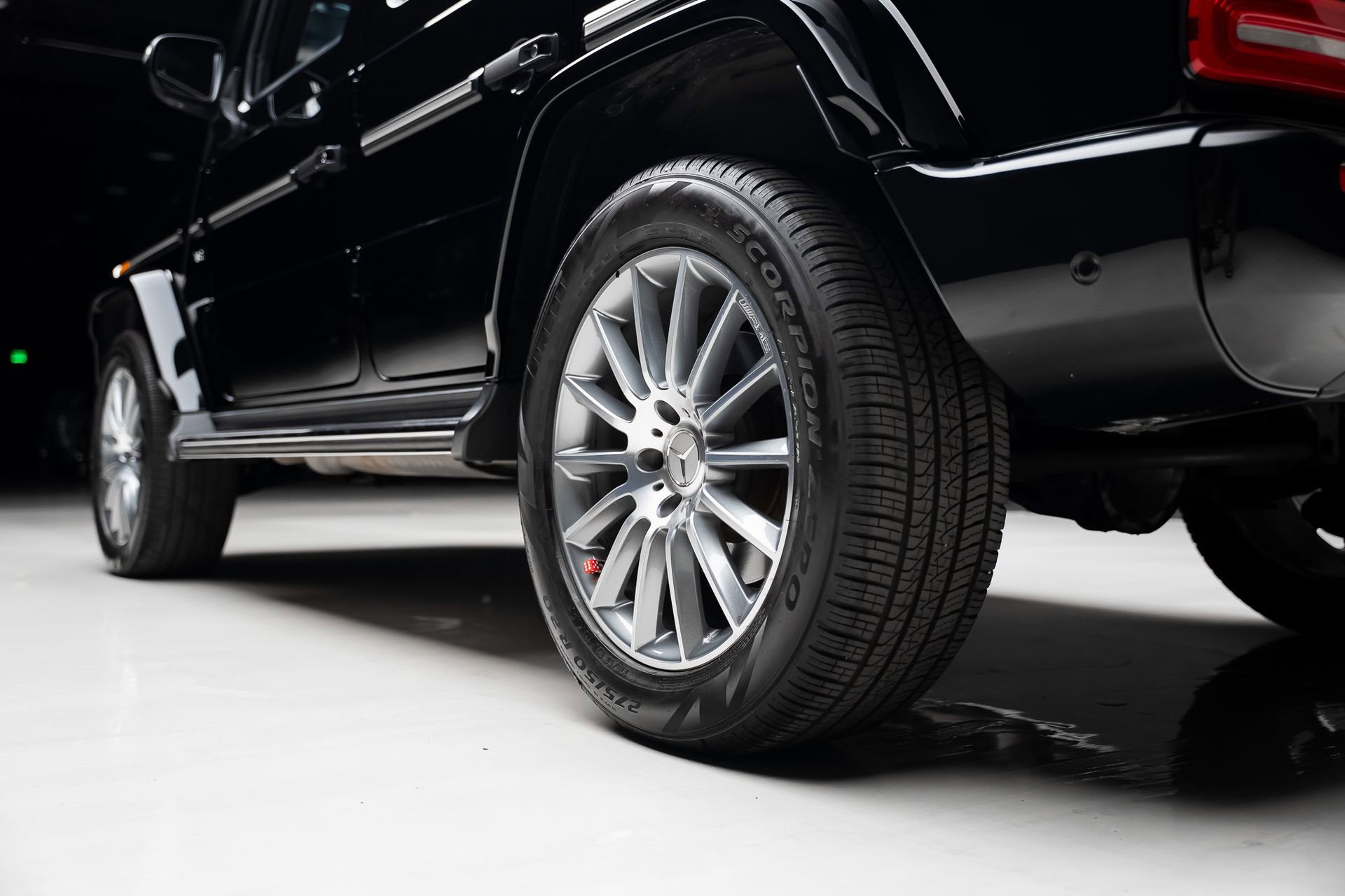 Used 2023 Mercedes-Benz G 550 image 80