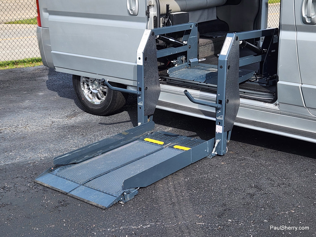 Used 2018 RAM ProMaster 1500 w/ Mopar Trailer Tow Group FWD image 31