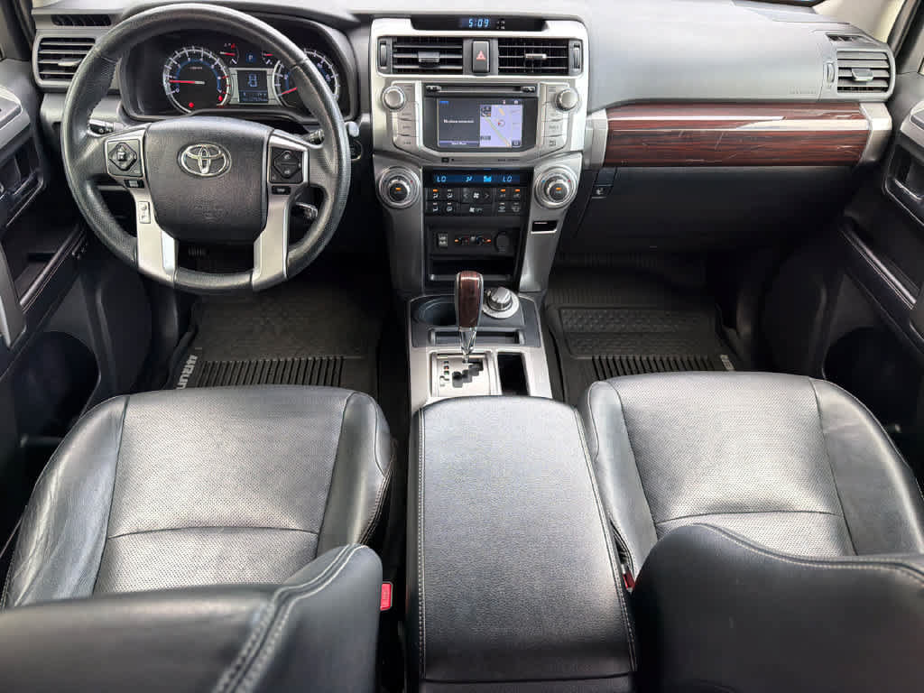 Used 2018 Toyota 4Runner Limited AWD/4WD image 23