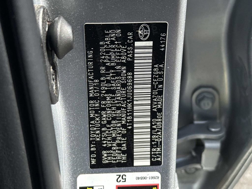 Used 2018 Toyota Camry XLE FWD image 26