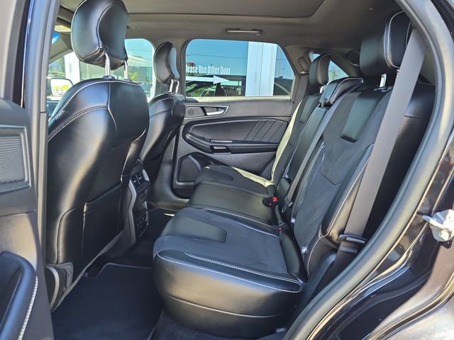 Used 2019 Ford Edge ST w/ Equipment Group 401A image 15