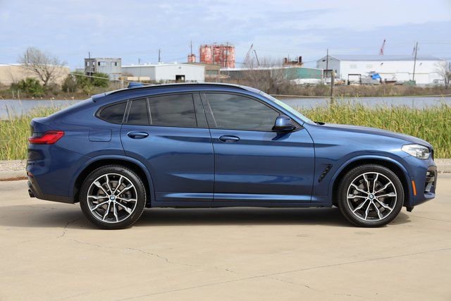 Used 2021 BMW X4 xDrive30i w/ M Sport Package image 4
