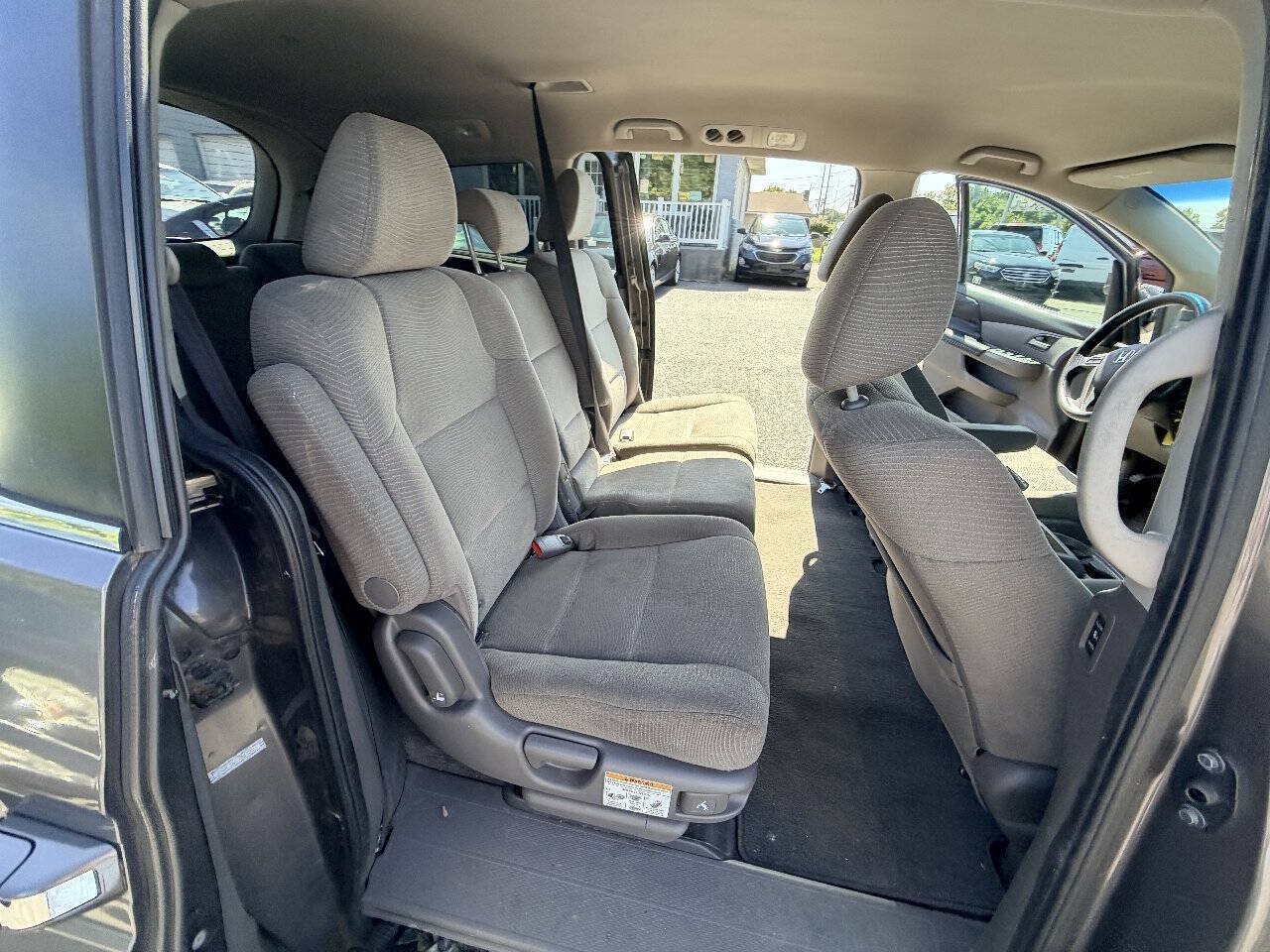 Used 2011 Honda Odyssey EX image 40