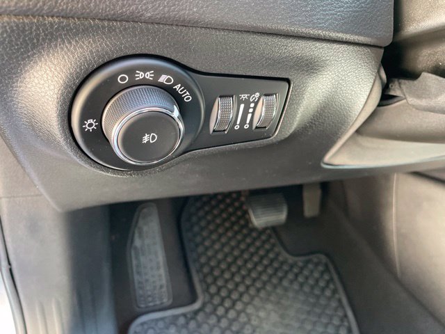 Used 2020 Jeep Compass Latitude AWD/4WD image 27