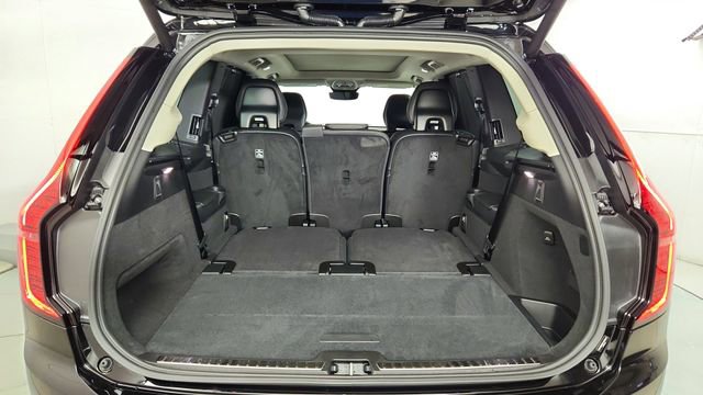 New 2026 Volvo XC90 T8 Ultra w/ Protection Package AWD/4WD image 44