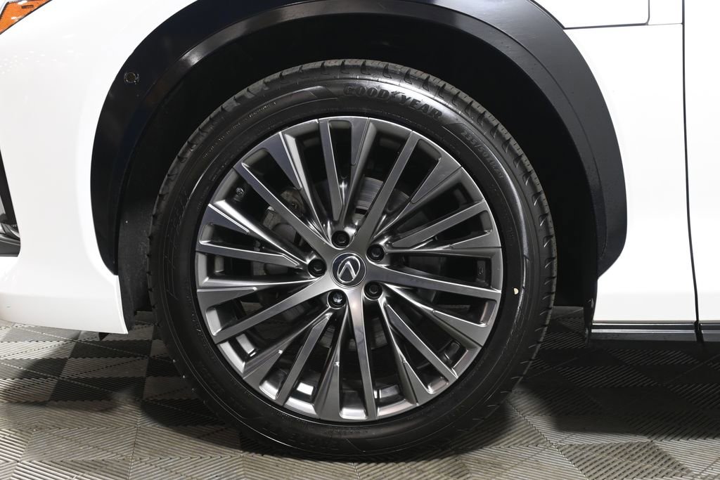 Used 2023 Lexus RZ 450e Premium w/ Accessory Package (2T) image 12