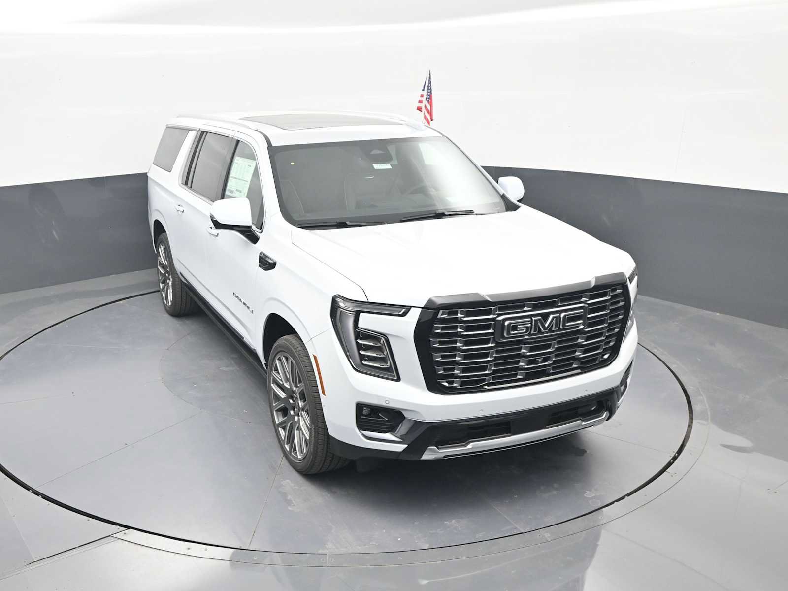 New 2026 GMC Yukon XL Denali Ultimate AWD/4WD image 35