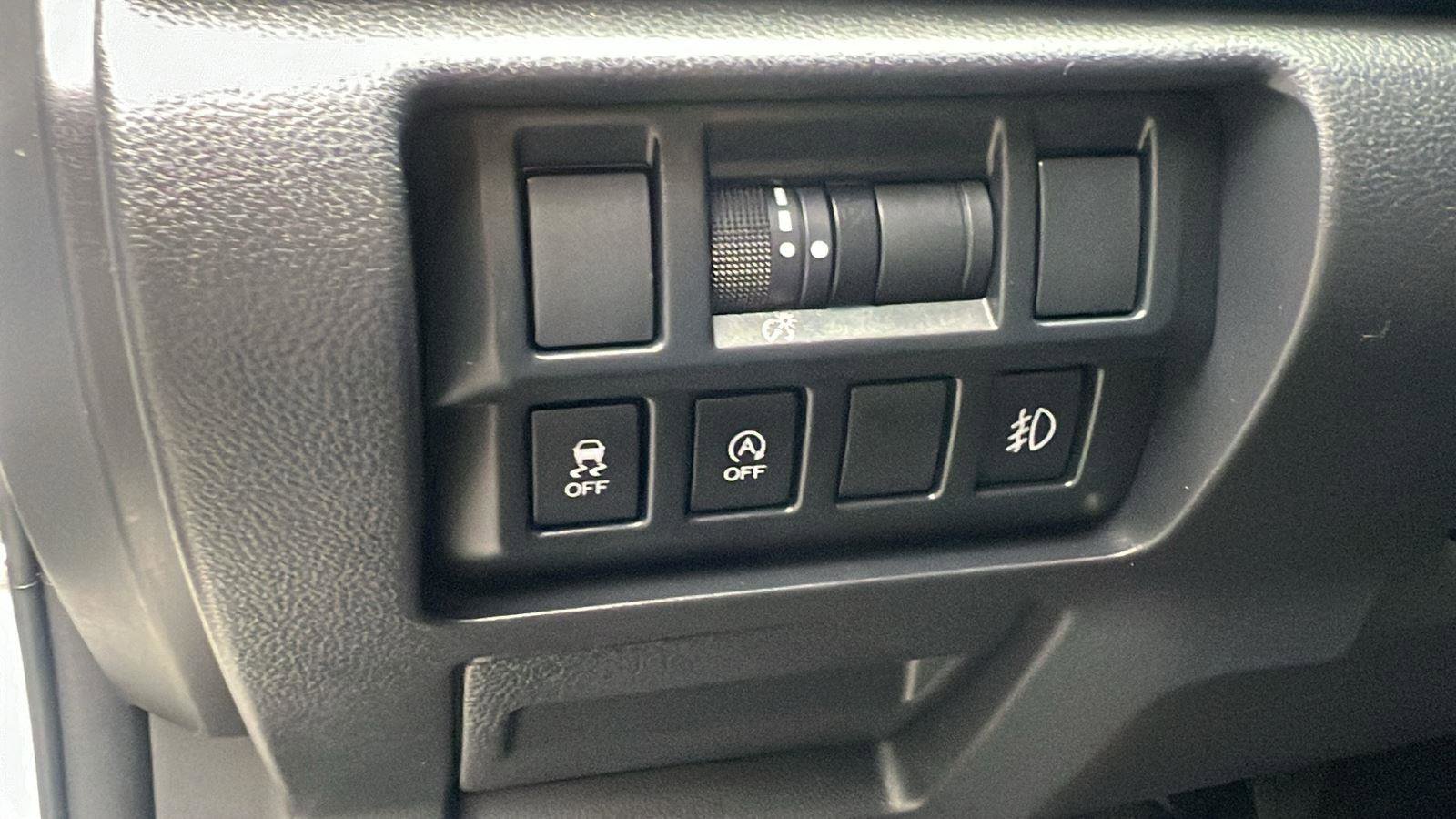 Certified 2023 Subaru Crosstrek 2.0i AWD/4WD image 12