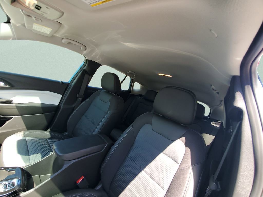 Used 2026 Chevrolet Trax LT w/ Driver Confidence Package image 20